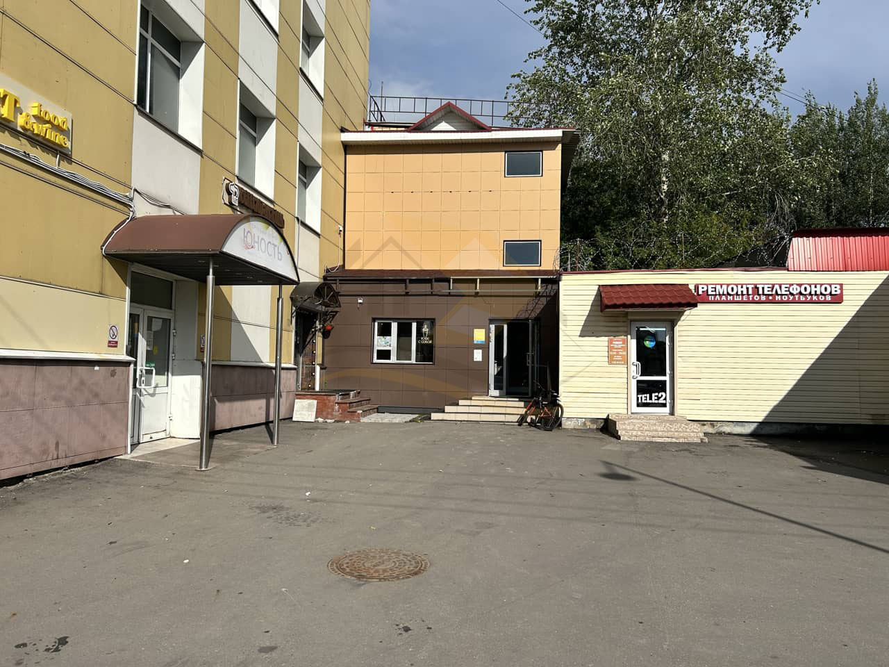 Помещение свободного назначения 12,9 кв. м., в центре города Дмитров. Московская область / 19000 руб. / КварталСити