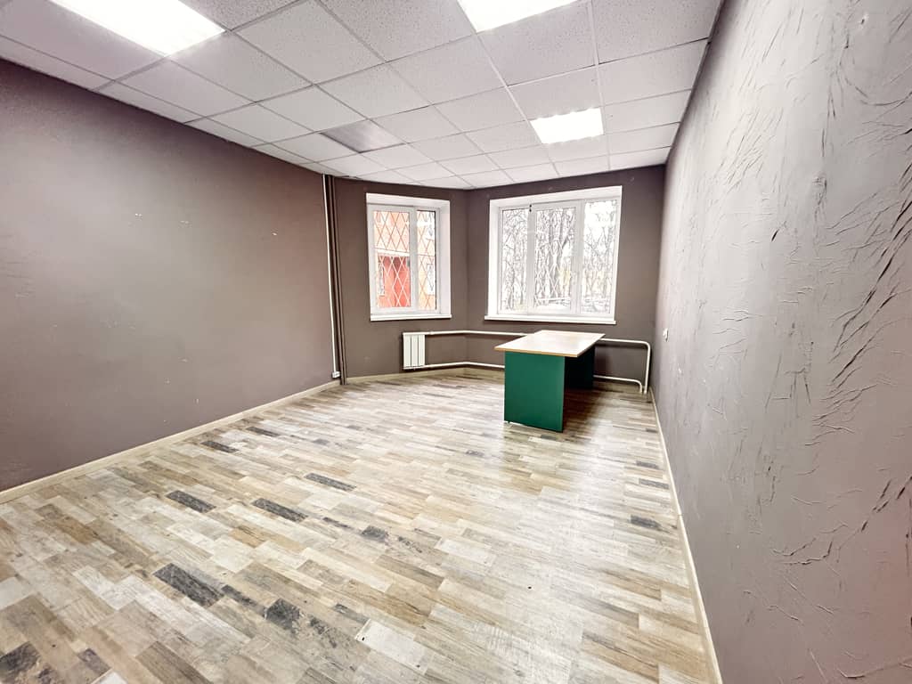 Помещение свобоного назначения 19 кв. м. в Дмитрове. Московская область / 21000 руб. / КварталСити