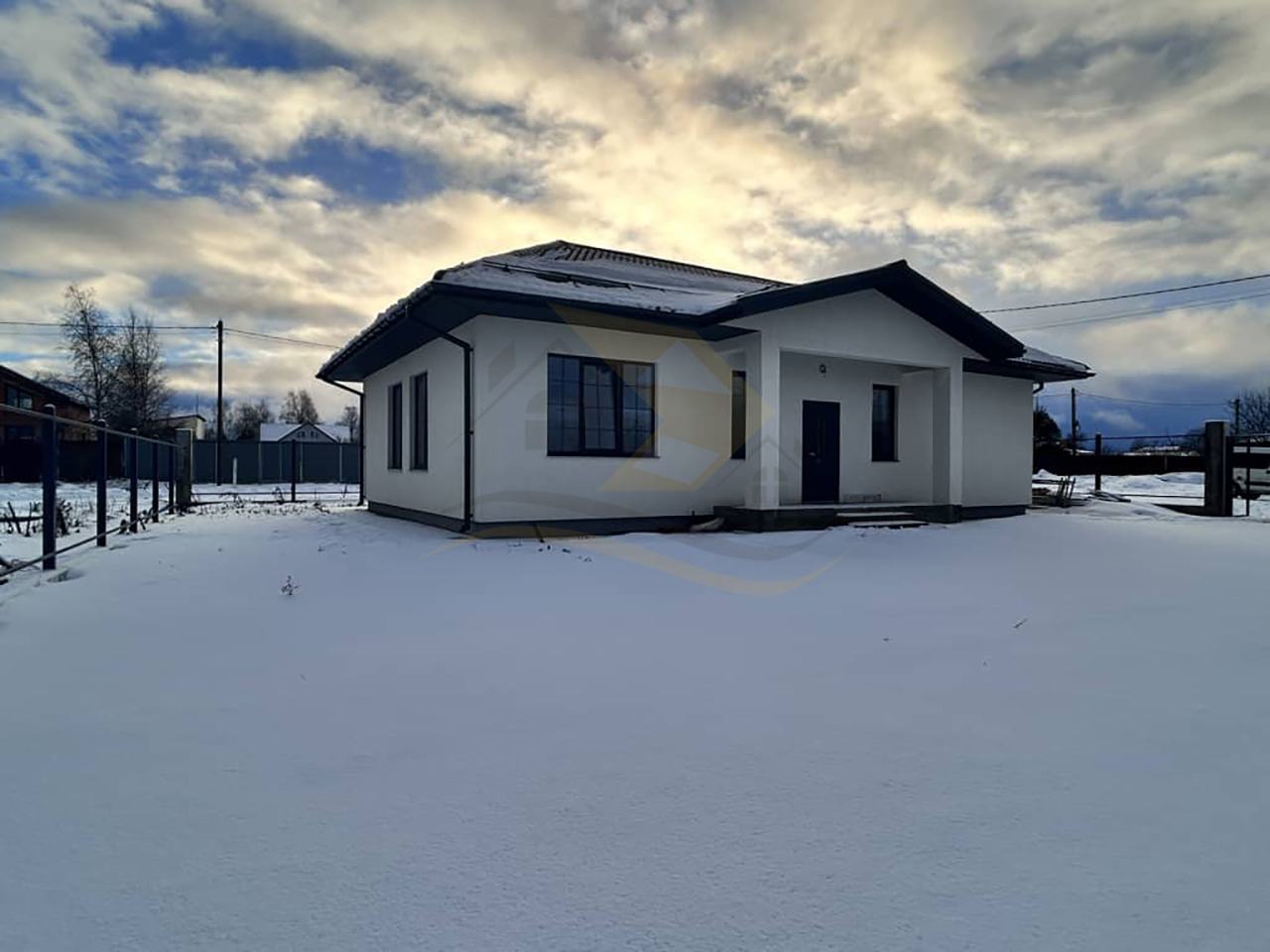 Дом 126,7 кв. м. на учатске 9.7 сот. в Дмитровском городском округе. Поселок Бородино / 14500000 руб. / КварталСити