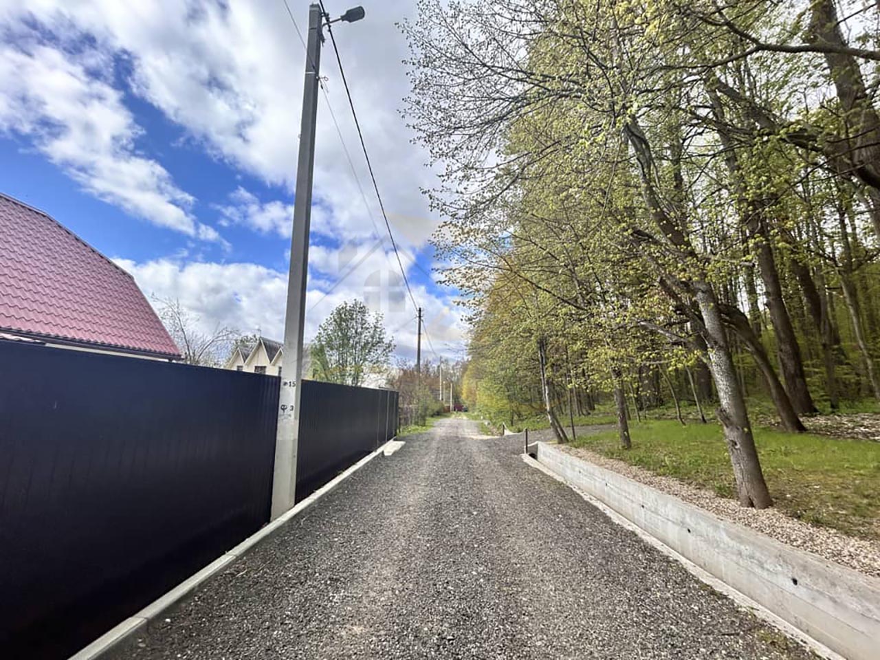 Уникальный участок в окружении леса — 64 сотки у деревни Сокольники / 13000000 руб. / КварталСити